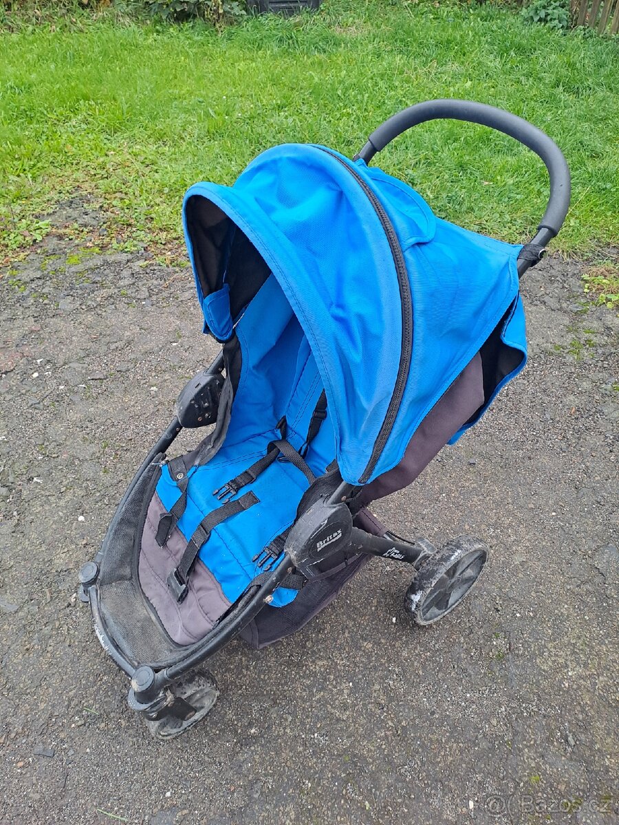 Dětský kočárek Britax