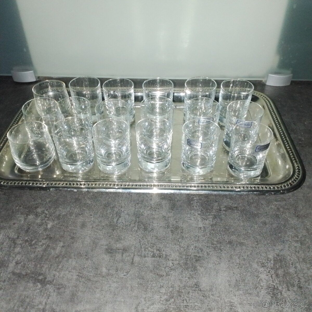 Skleničky na likér