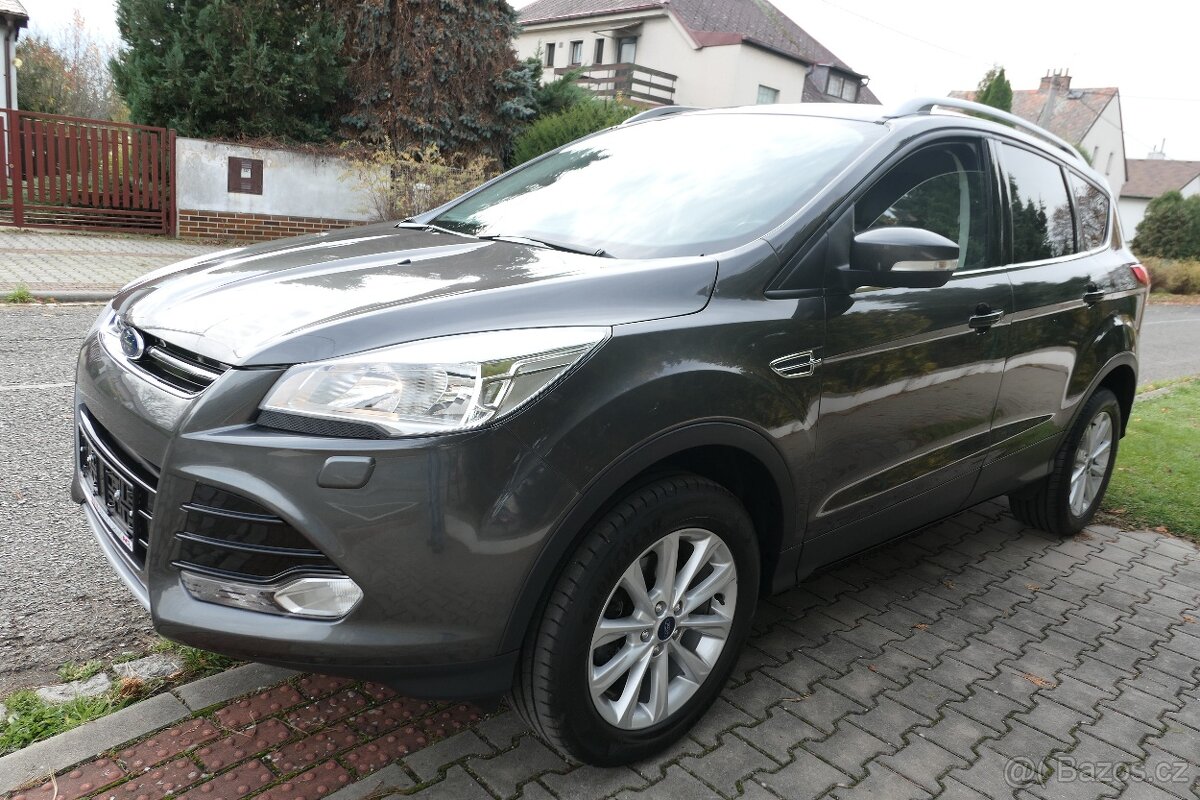 LUXUSNI FORD KUGA 1.5 TURBOBENZIN,VELKA VYBAVA+ZARUKA KM.