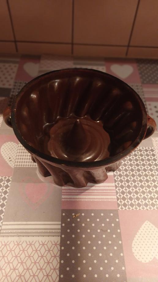 STARÁ KAMENINOVÁ FORMA NA BÁBOVKU 22 CM č.2