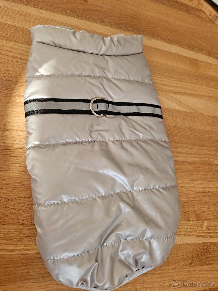 Nový zimní obleček pro pejska