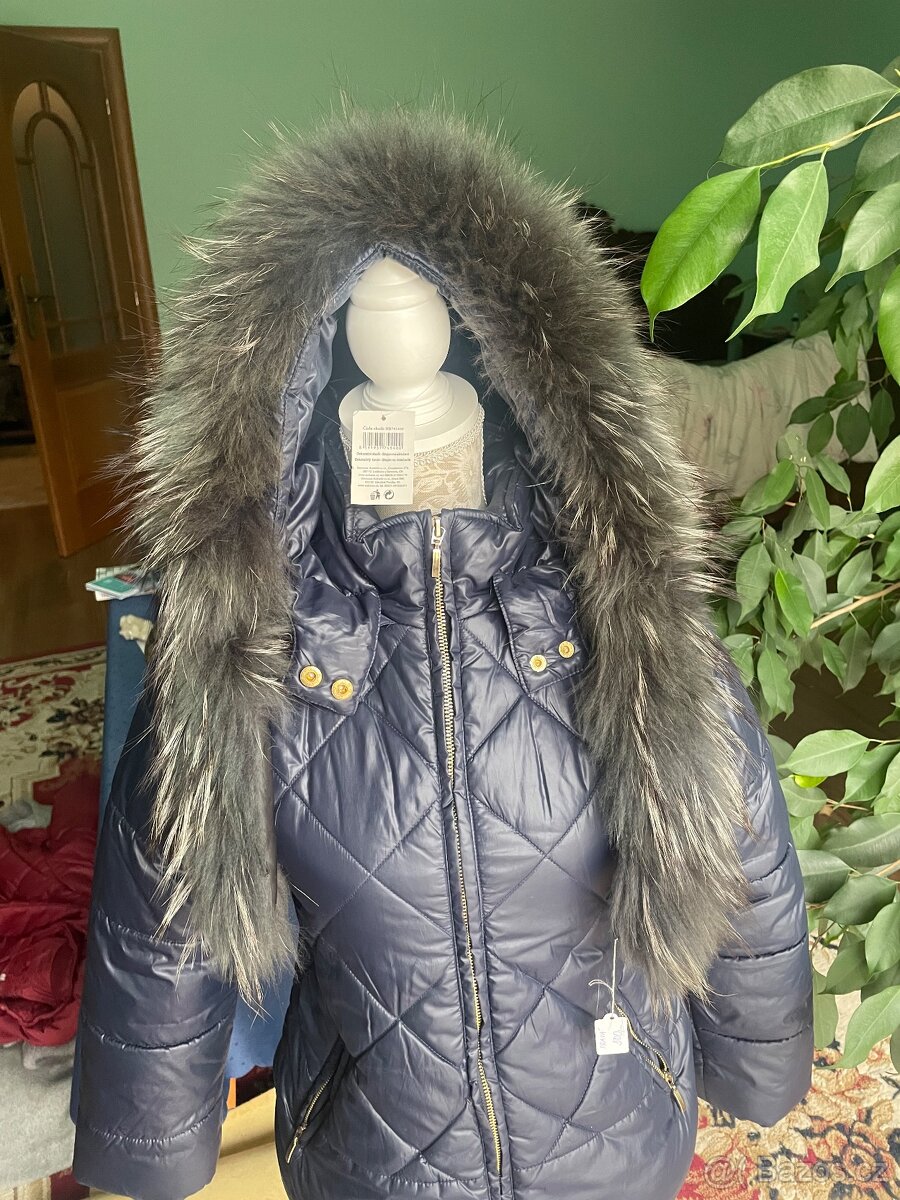 Krásná dětská bunda mayoral,vel.152