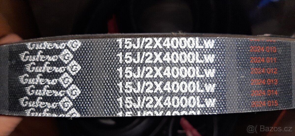 Řemen 15J/2x4000Lw