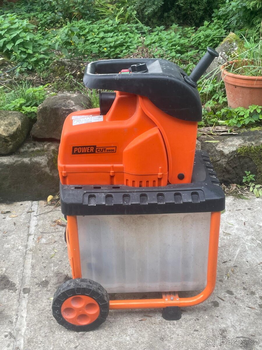 Zahradní drtič Patriot PC 2800 - elektrický, 2x nůž, 2800w
