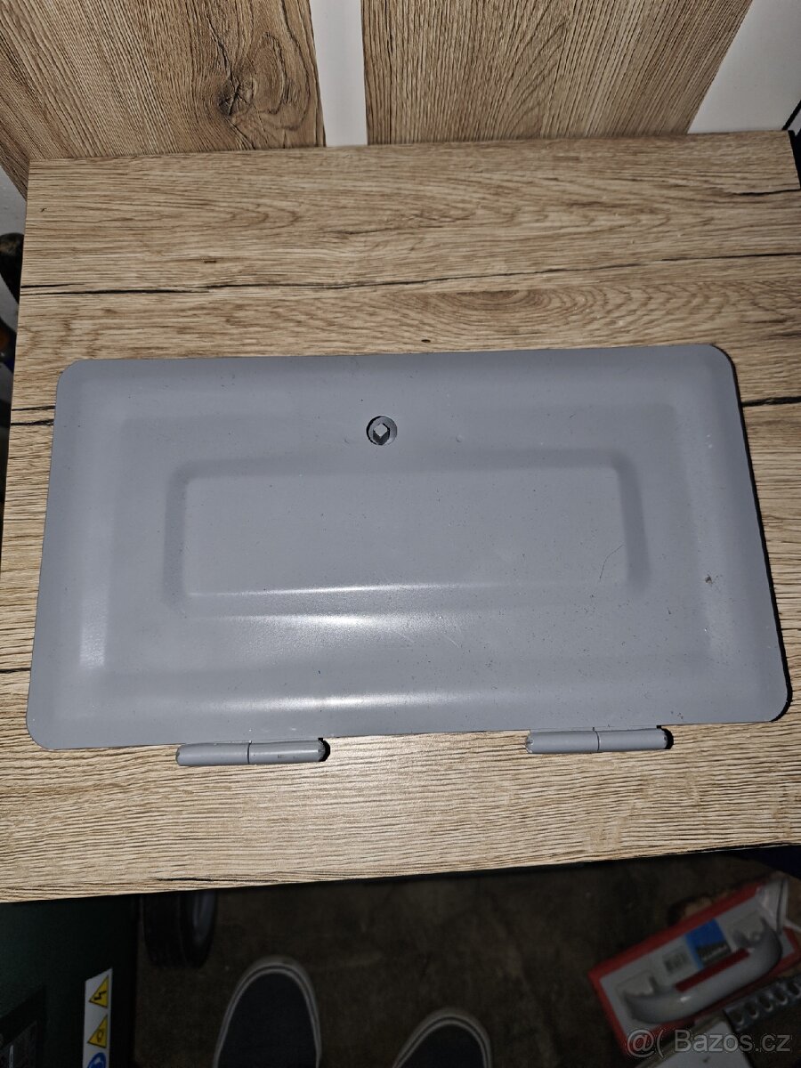 Prodám komínová dvířka