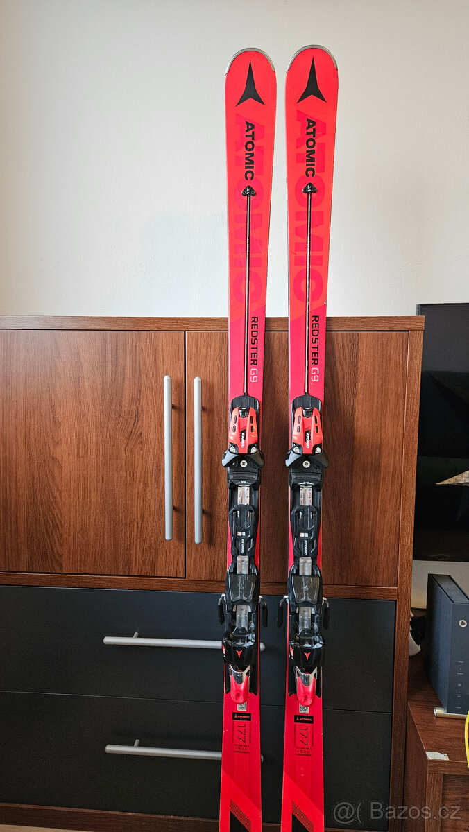 Lyže ATOMIC REDSTER G9 Servotec 177 cm