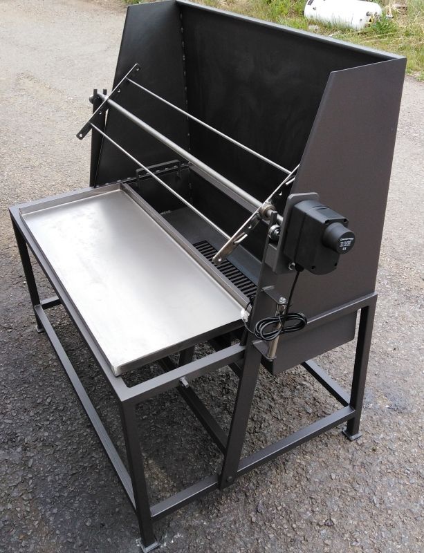 Gril na kýtu nebo sele