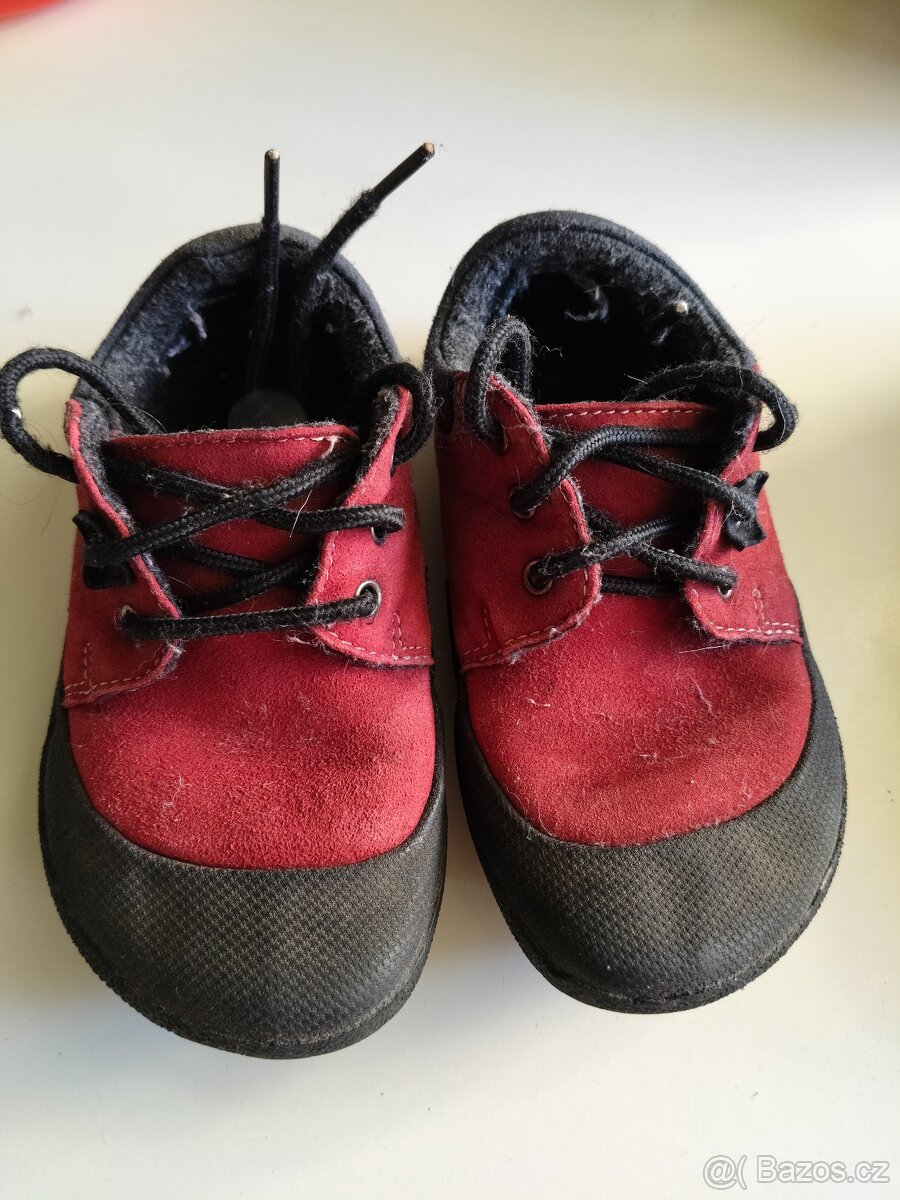 Detske zateplene tenisky vel.25