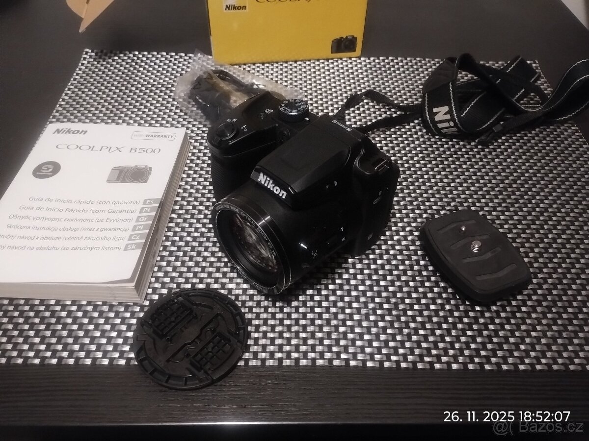 NIKON COOLPIX B500.