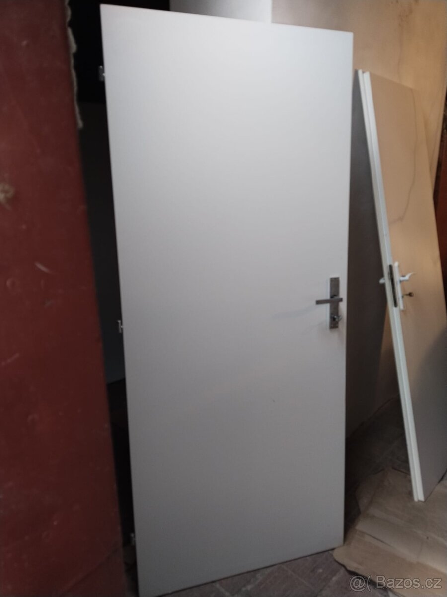 Prodám bílé interiérové dveře