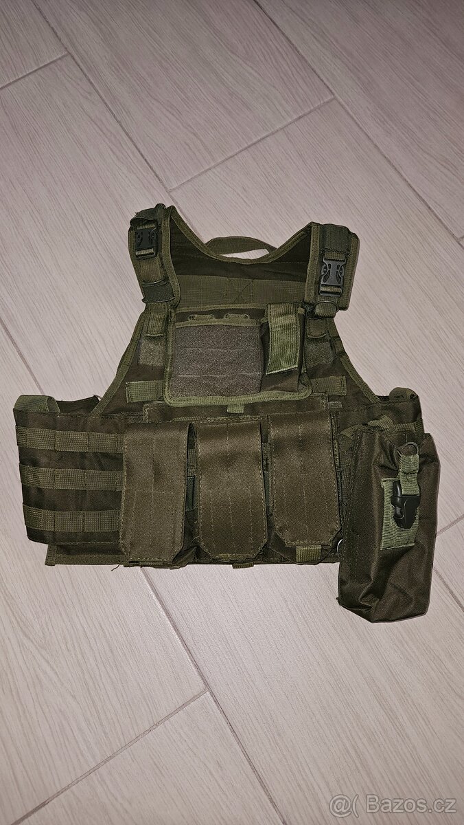 Taktická MOLLE vesta