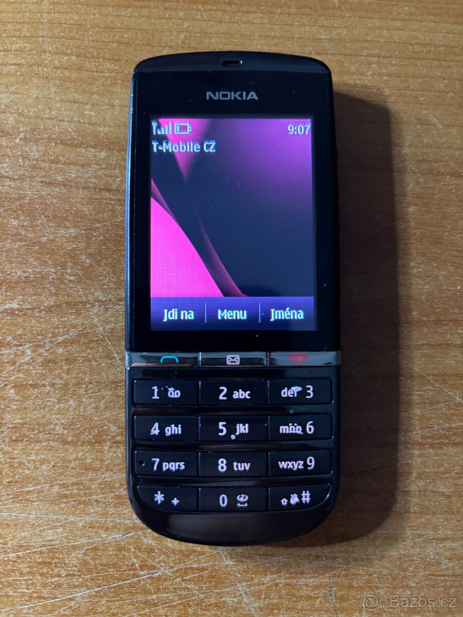 Nokia 300