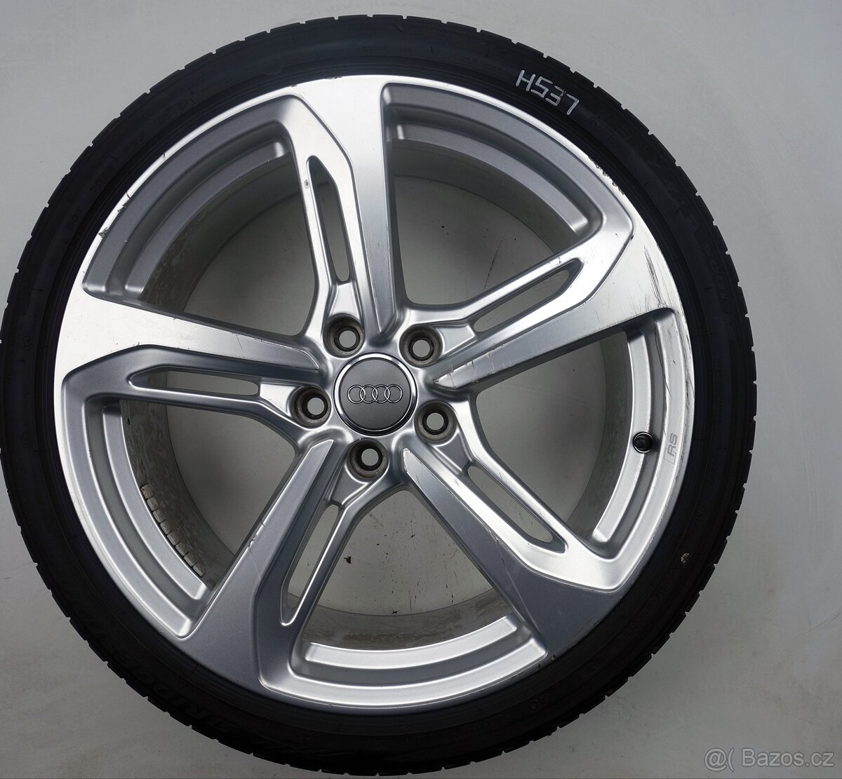 Audi A5 - 19" alu kola - Letní pneu
