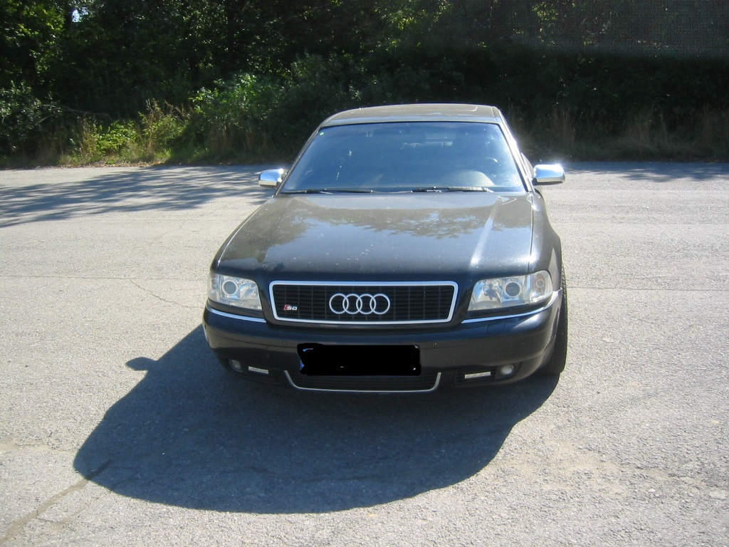 AUDI S8, A8 D2 4.2 265kw quattro MANUÁL facelift -díly,celek