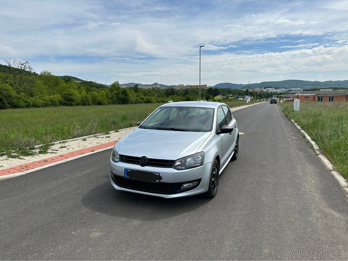 VW POLO.1.6TDI.66KW.ALU KOLA.STK.MANUÁL