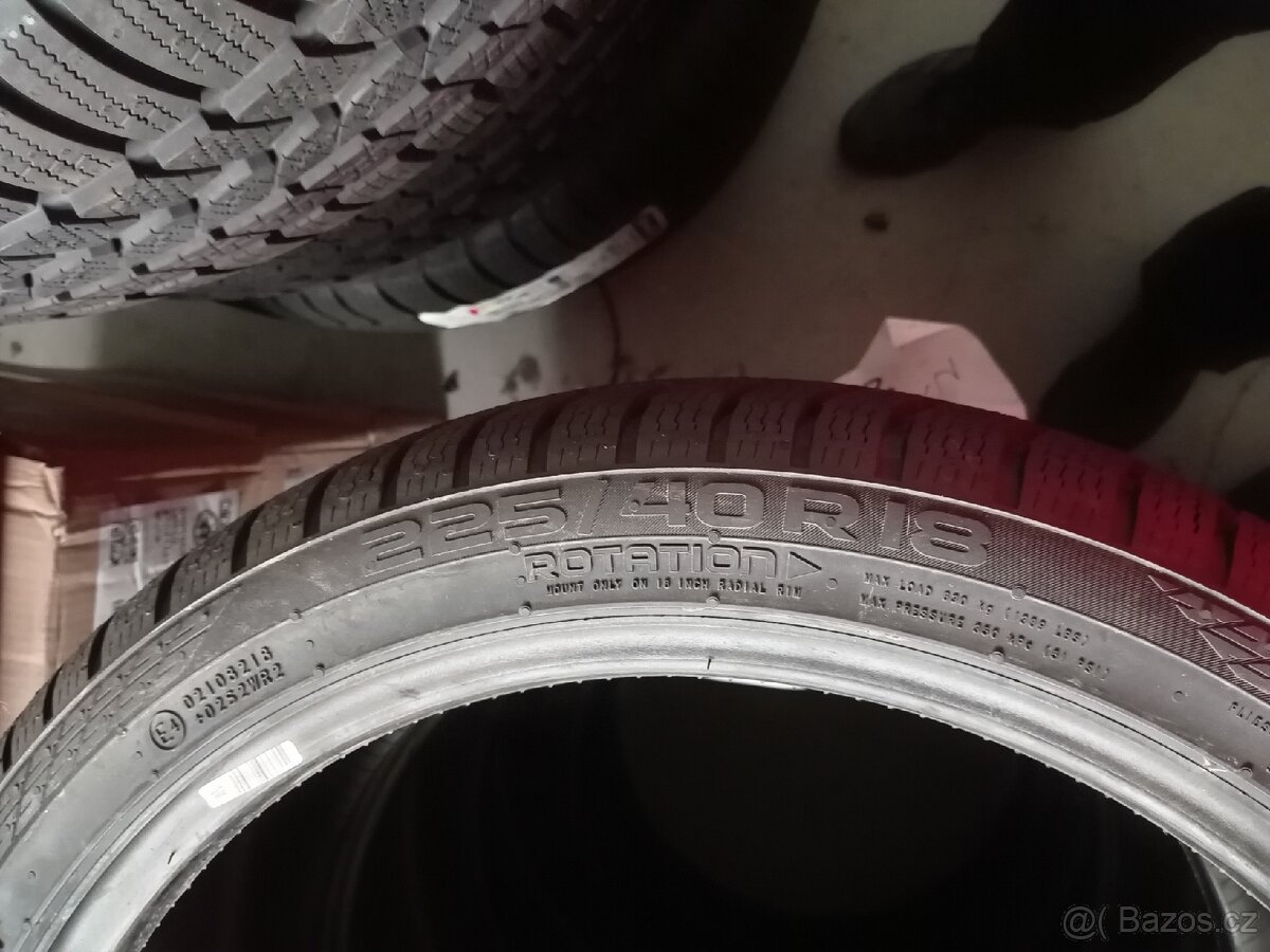 Nokian 225/40R18