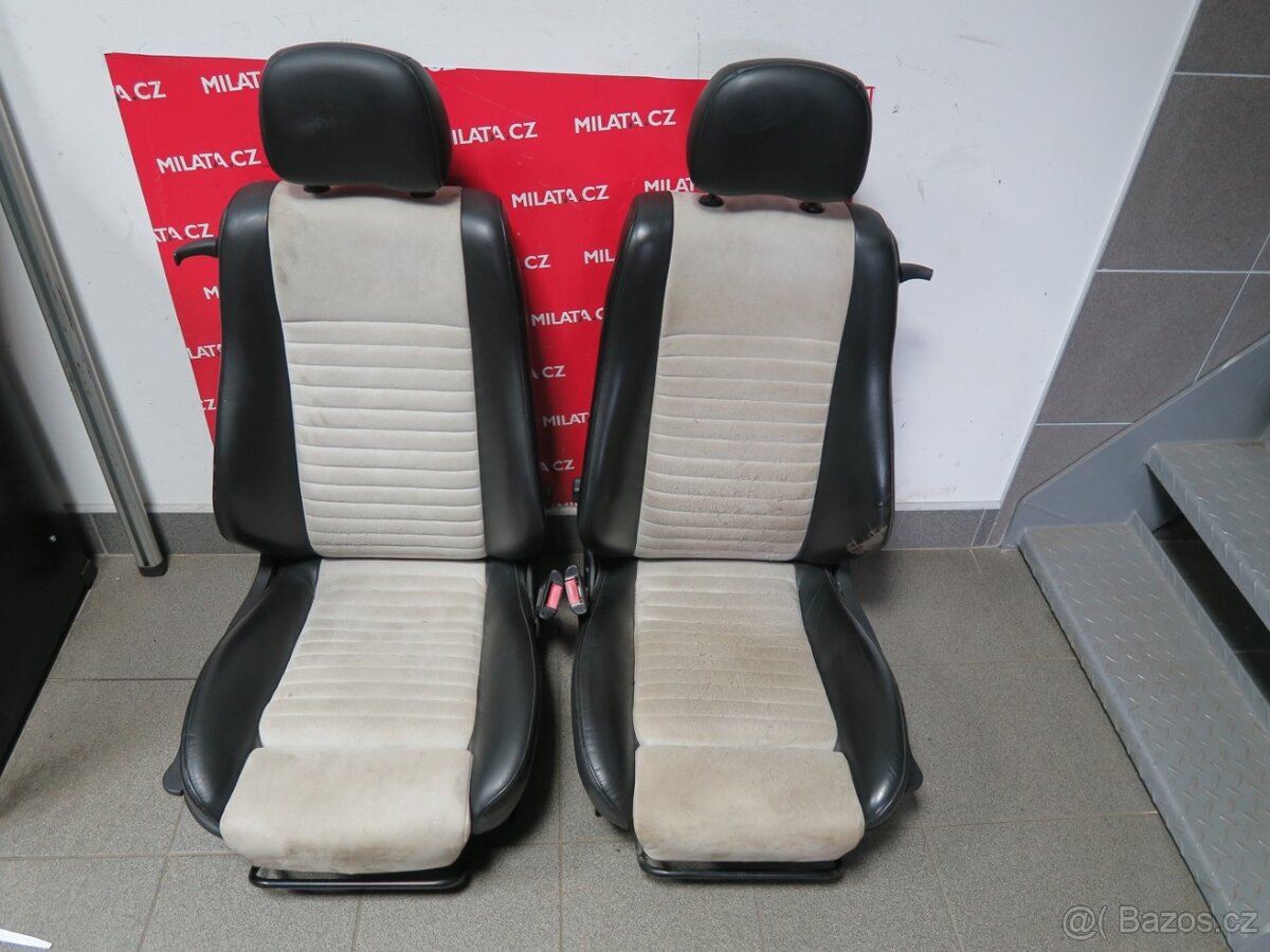 Přední sportovní sedadla Opel Astra G 3 dveř.