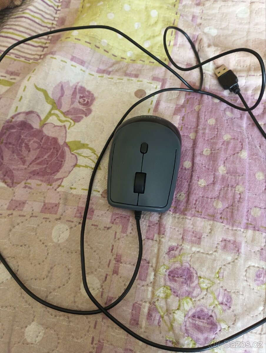 Myš k notebooku
