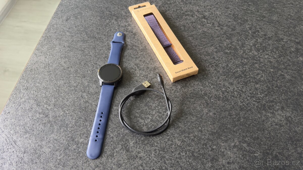 Hodinky Garmin Vivoactive 4, černé