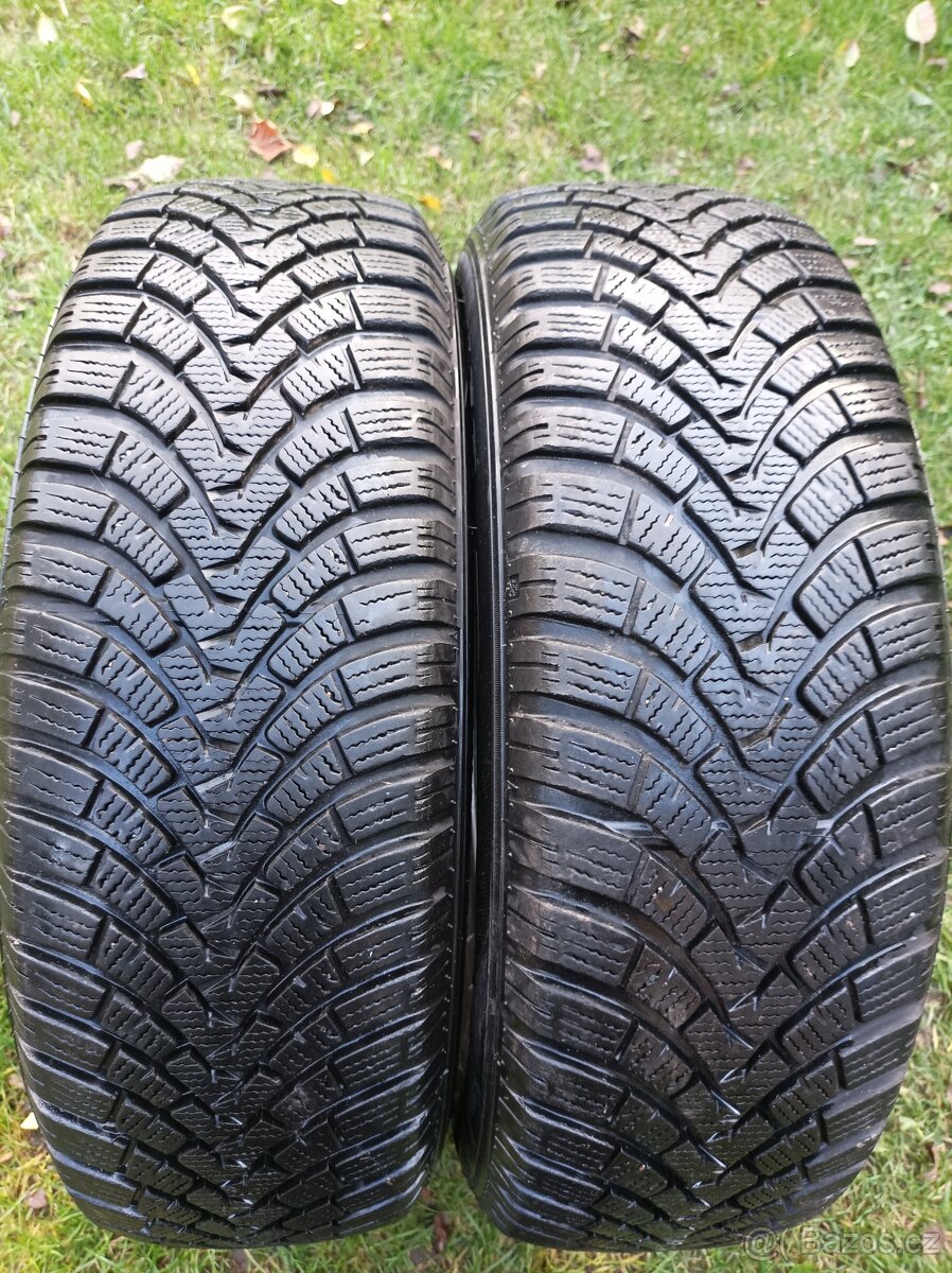 2 zimní pneumatiky Falken 225/65/17 106H 7mm