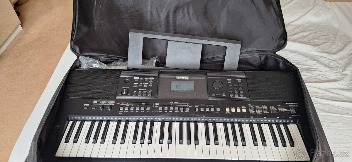 KLÁVESY Yamaha PSR E-463 vč. stojanu