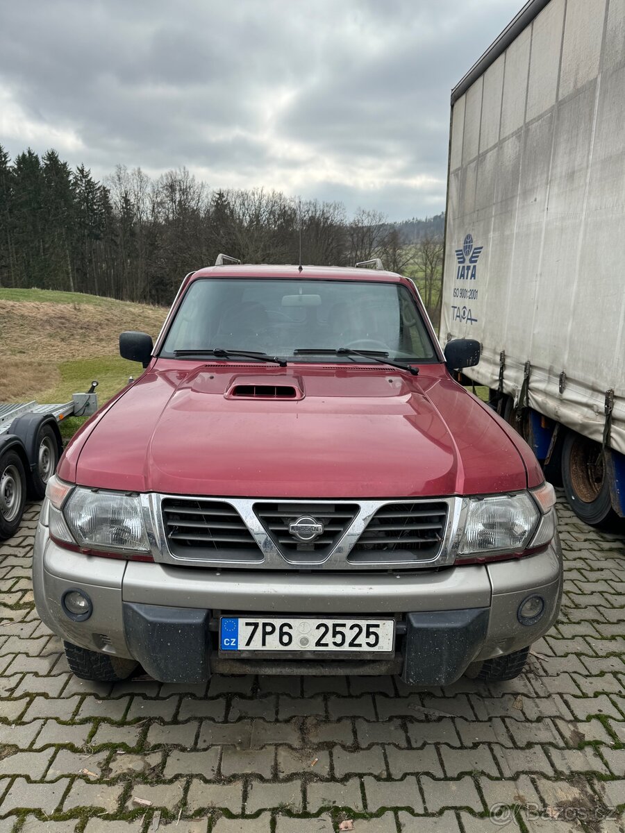 Nissan Patrol Y61