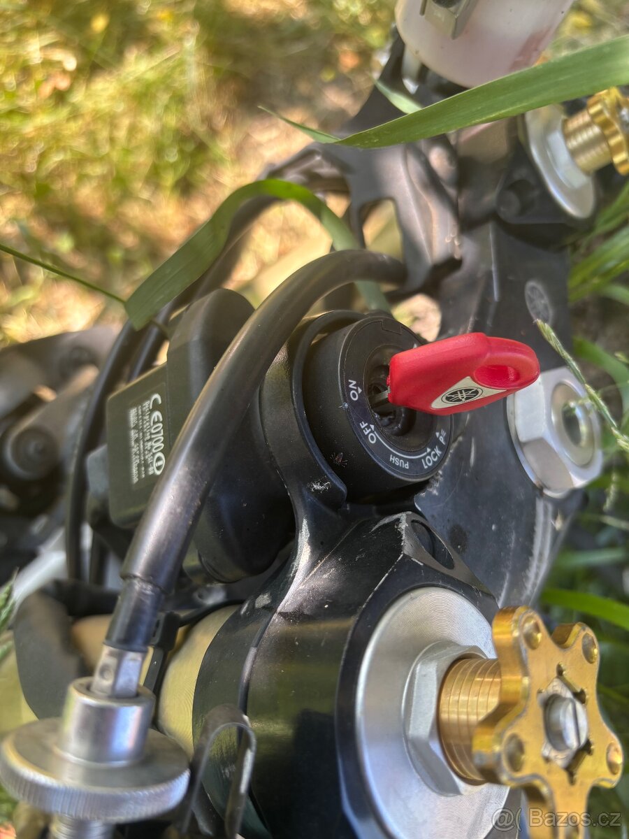 Kompletni sada zamku a ridici jednotka na Yamaha R6 03-05