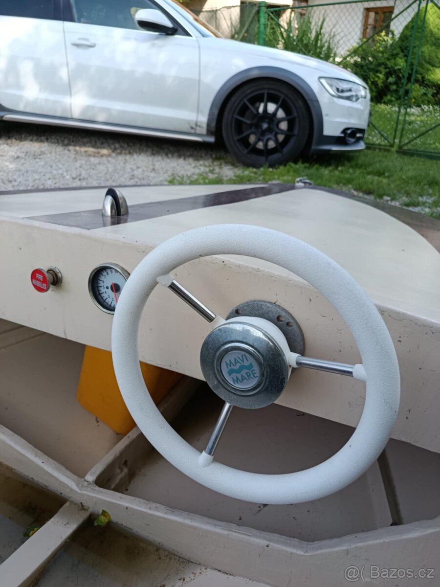Nová loď s lodním motorem Honda 5HP dlouhá noha 4takt