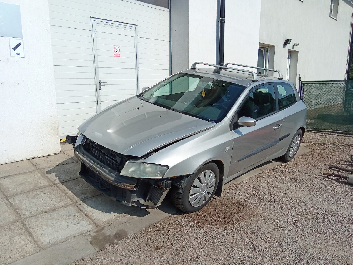 Fiat Stilo 1,9 JTD 85kw - náhradní díly