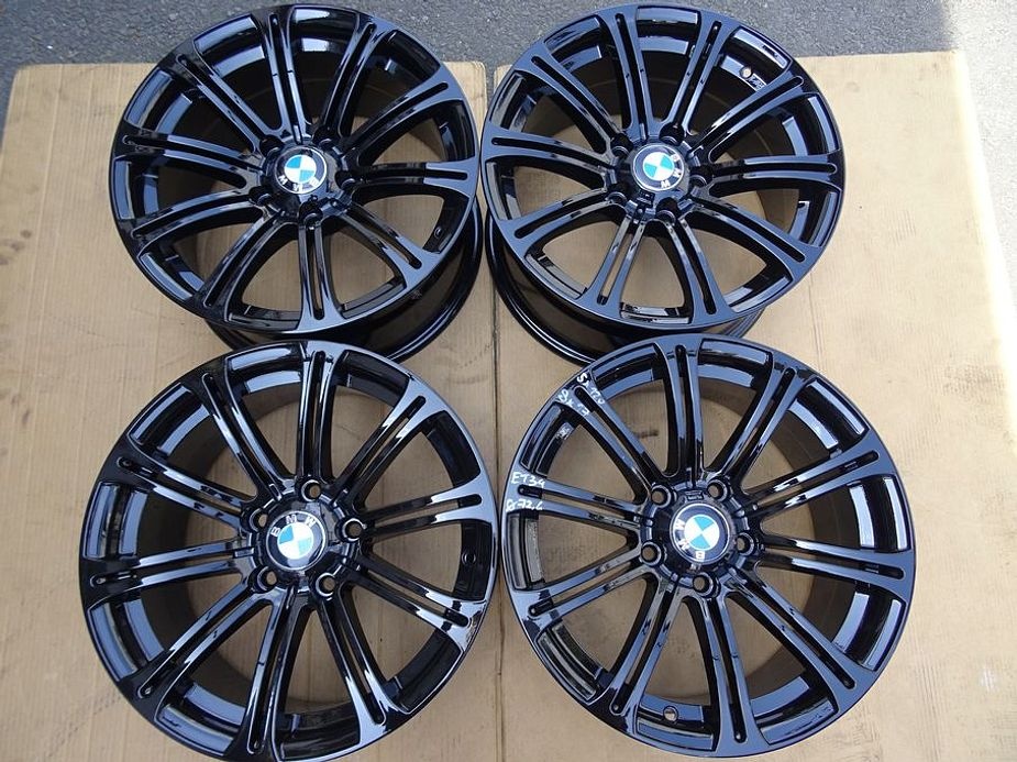 Alu disky černé pro BMW, 17", 5x120, ET 34, šířka 8J