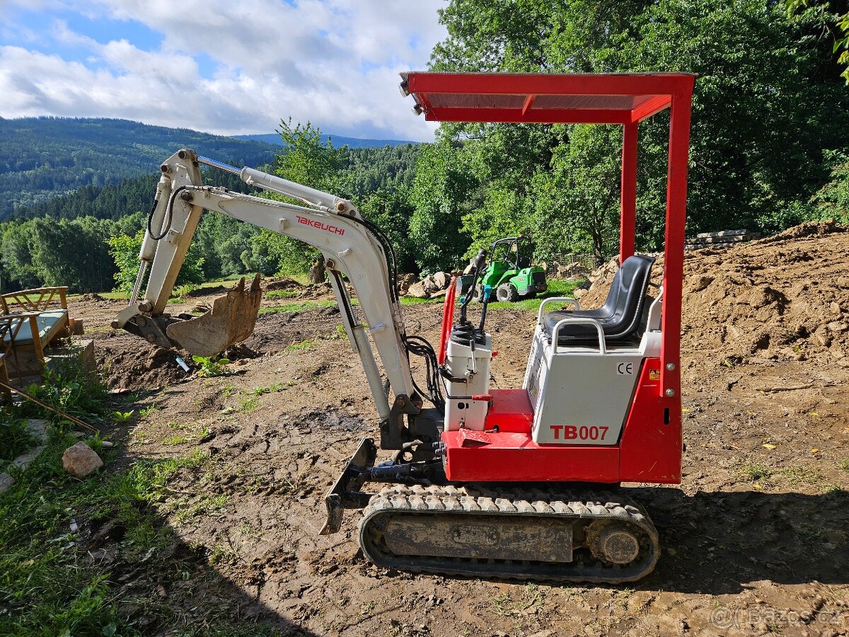 Minibagr TAKEUCHI TB 007