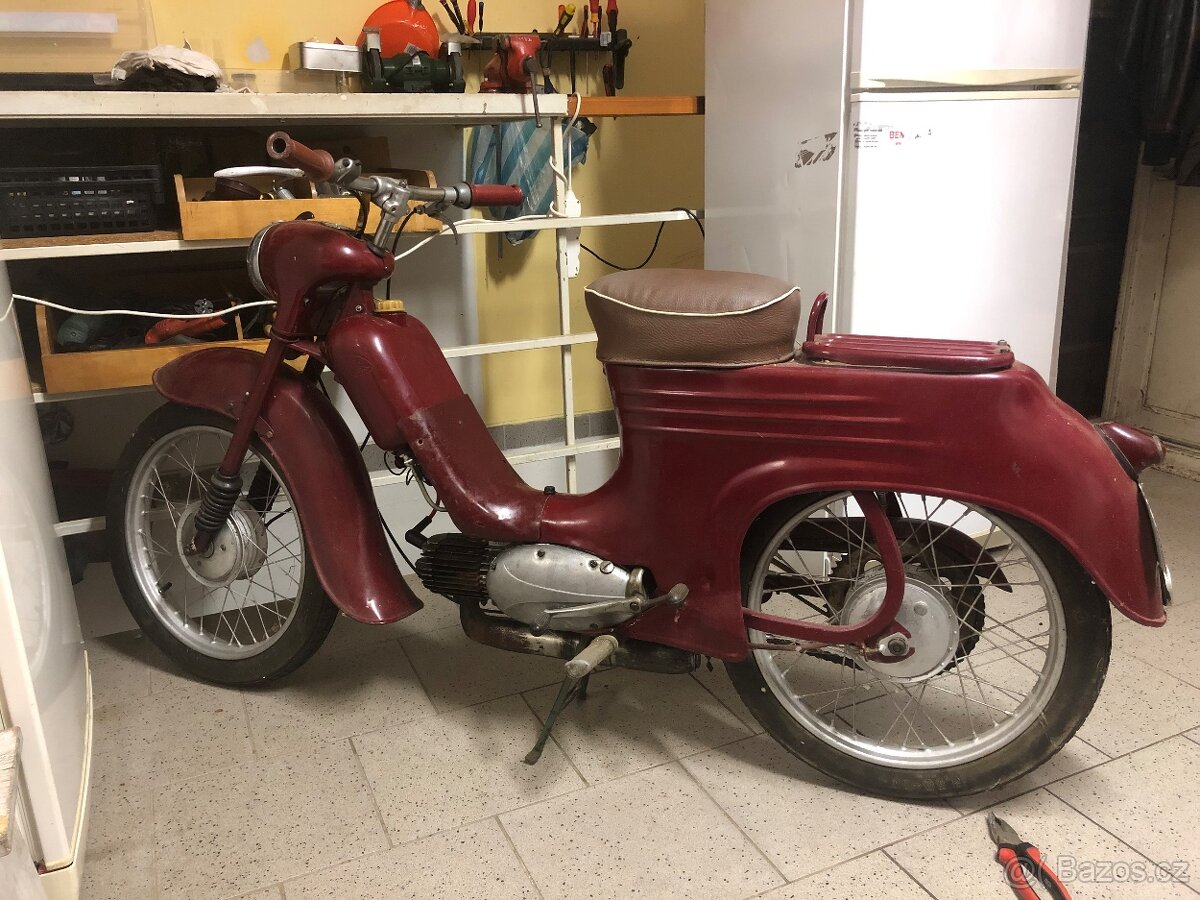 Jawa 550 - 555, S-22,Jaweta díly