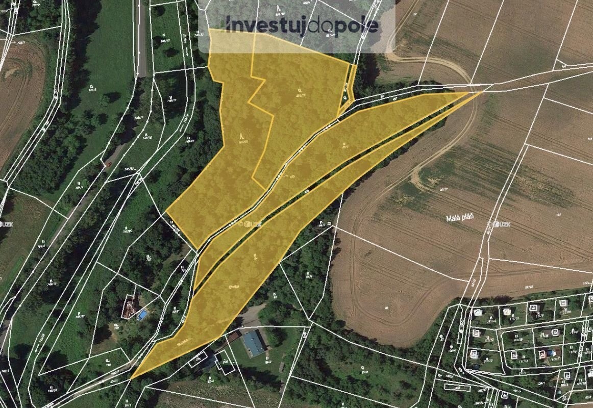 Prodej podílu 1/2 louky 11 234 m², Kněžmost - Suhrovice