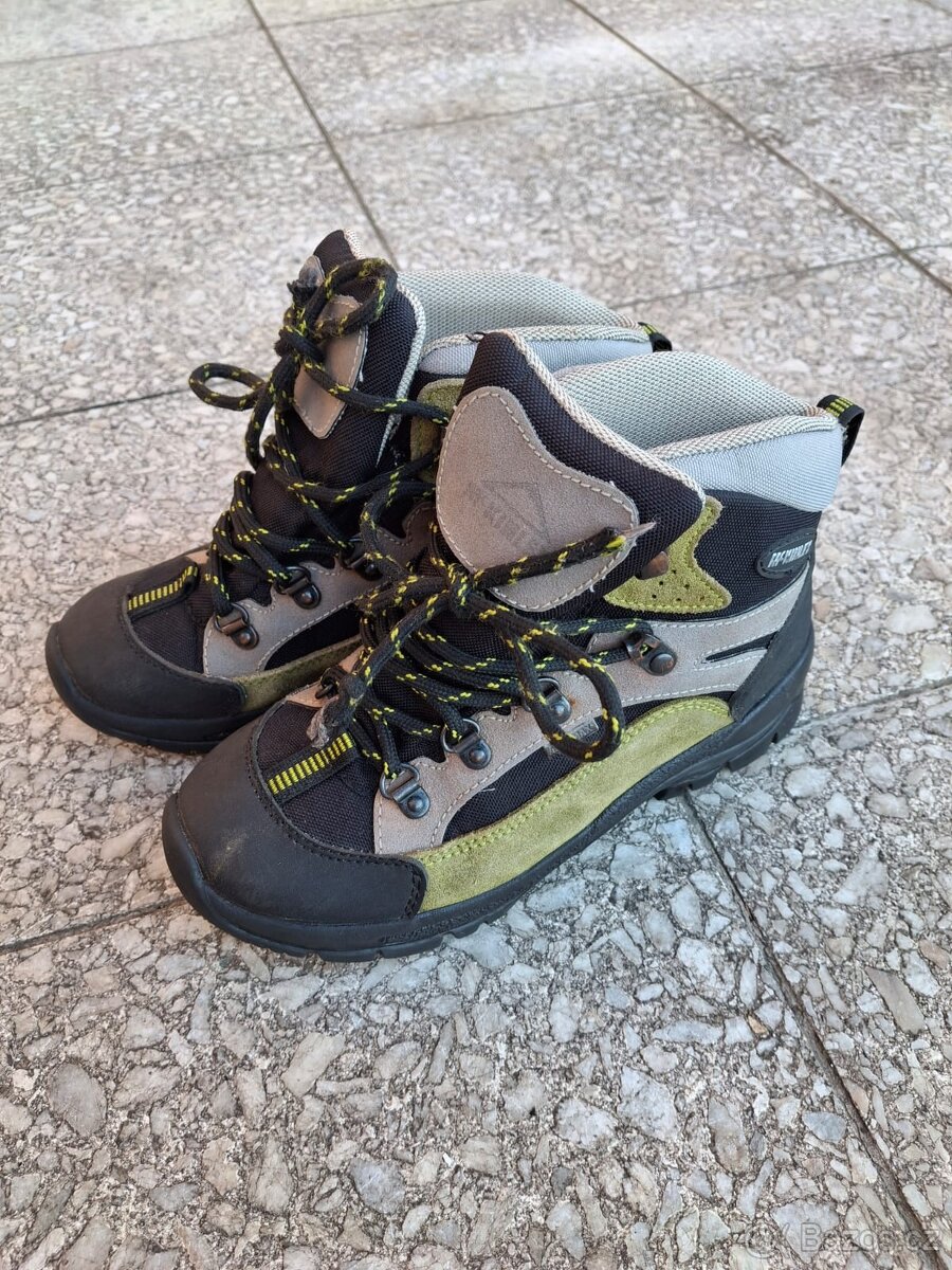 Dětské boty MC KINLEY- vel. 35- zeleno- černé