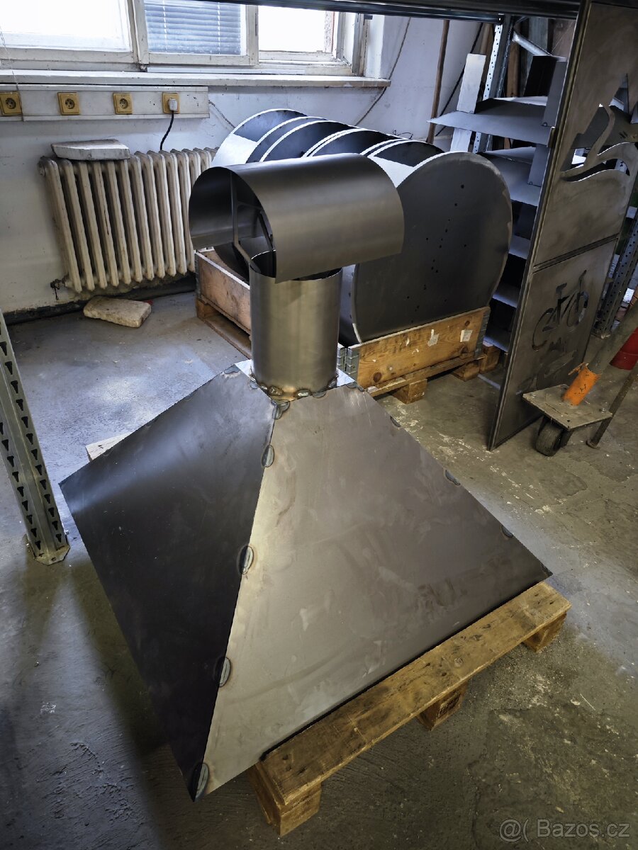 Ocelová digestoř pro gril / venkovní kuchyni 100×100 cm