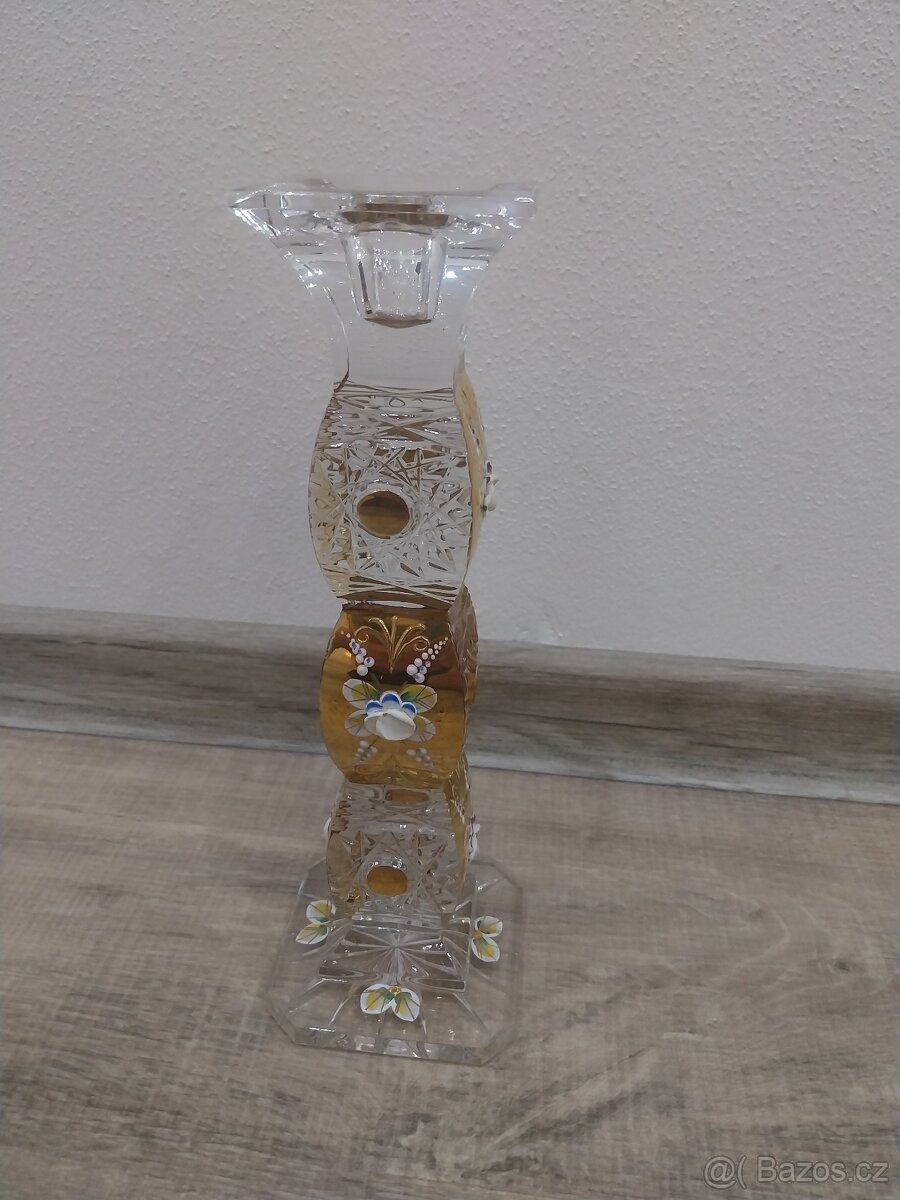 Broušený křišťálový svícen