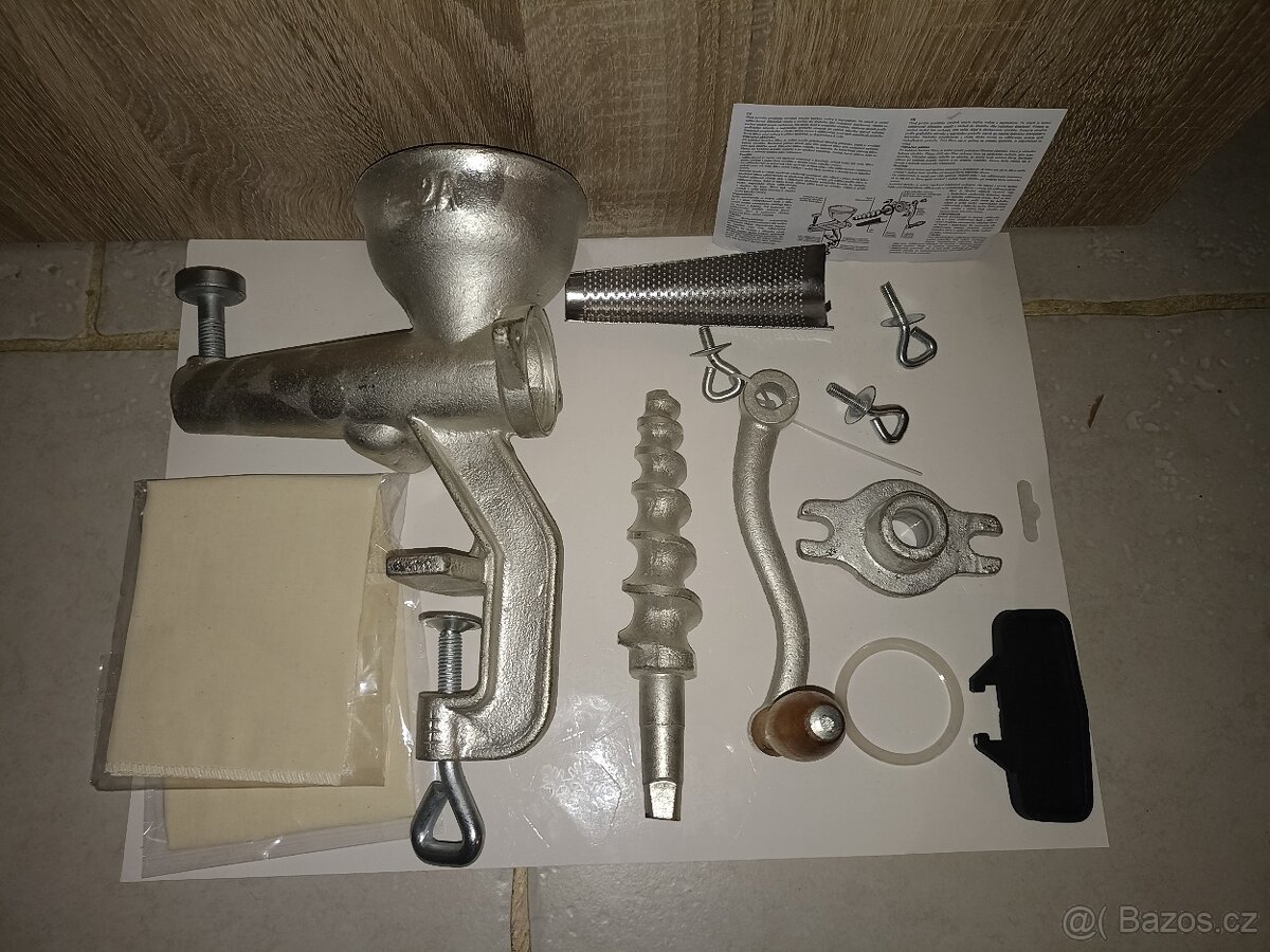 Odšťavňovač ovoce ORION, litina +plátýnko