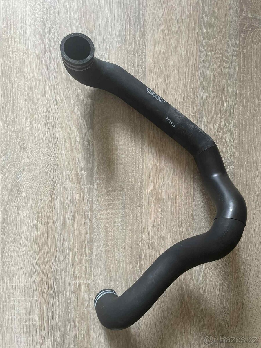 Vodná hadica Audi A8/S8 D2 Predfacelift