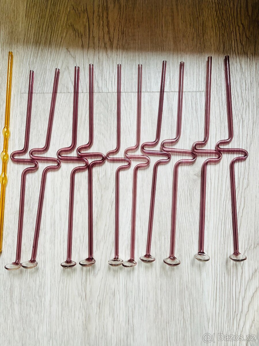 Skleněná brčka ruční práce