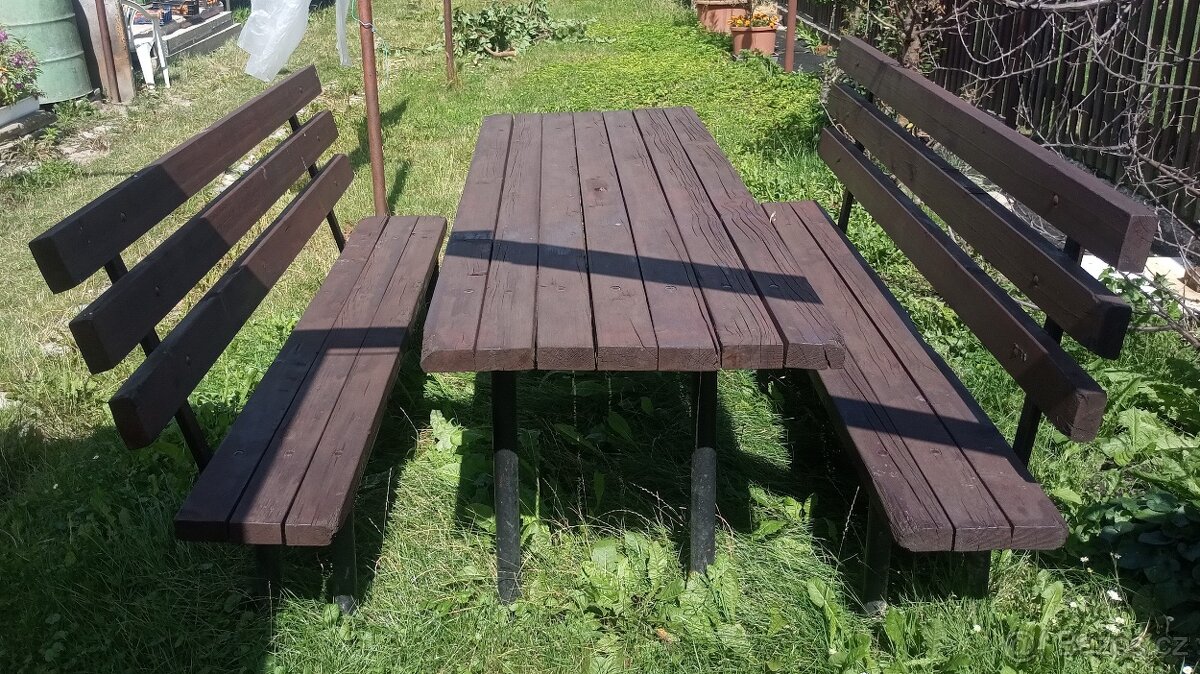 Zahradní lavice a stůl, set.