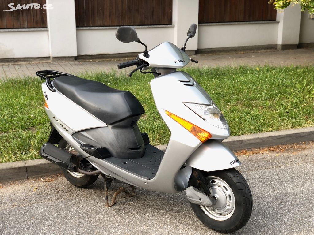 Honda SCV 100