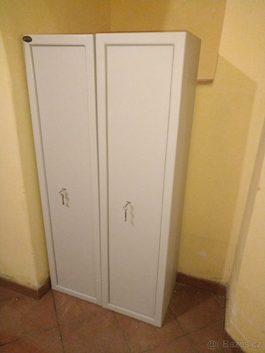 Trezor na dlouhé zbraně KOVPLAST SNZ5