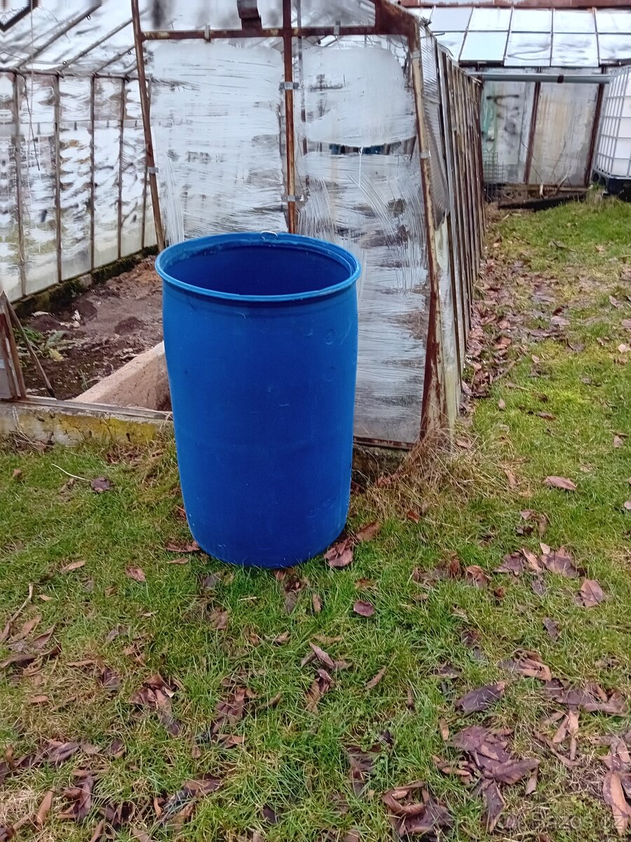 Plastove Sudy na vodu 200 l