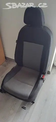 VW Golf VII sedačka pravá s airbagem
