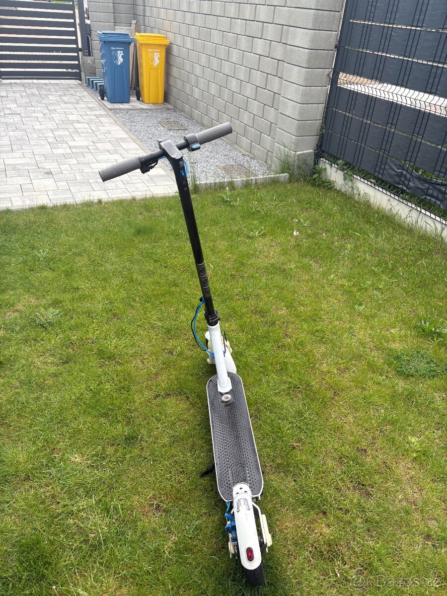 Elektrokoloběžka Gogen Voyager