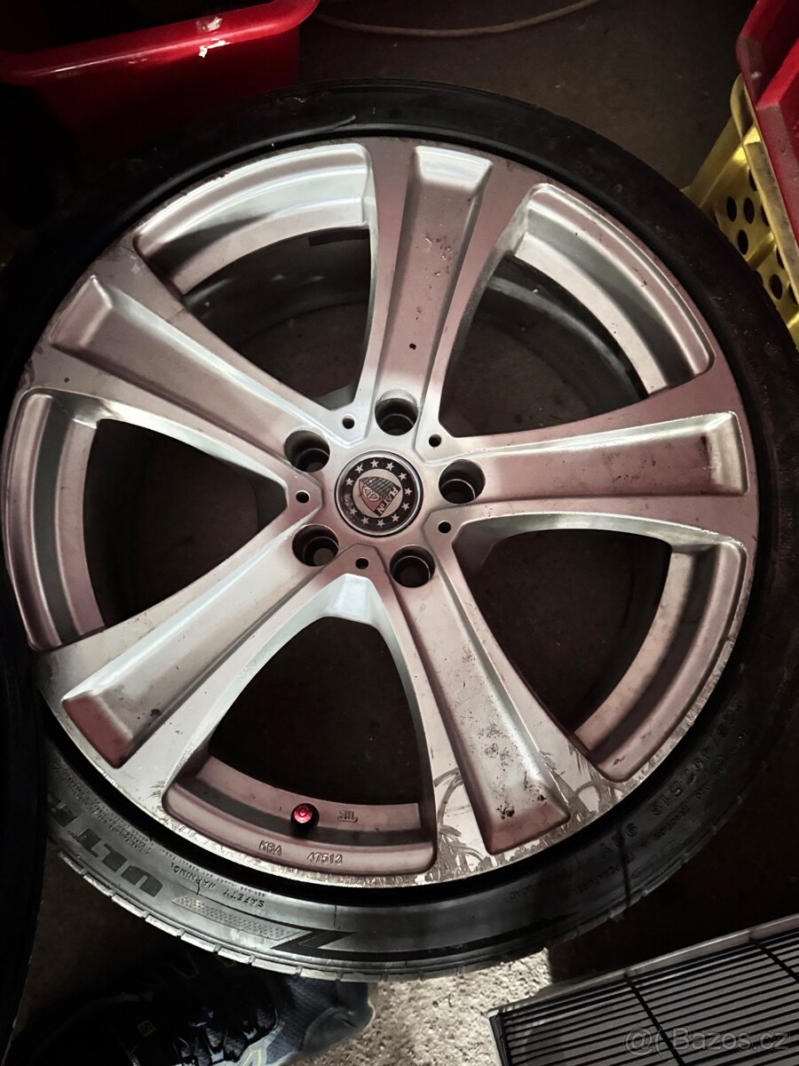 Prodám 225/40 r18