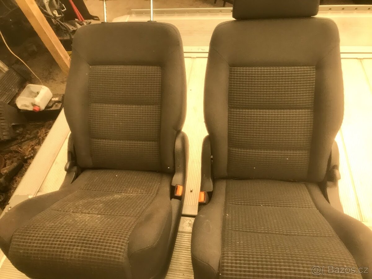 Integrované sedačky SHARAN