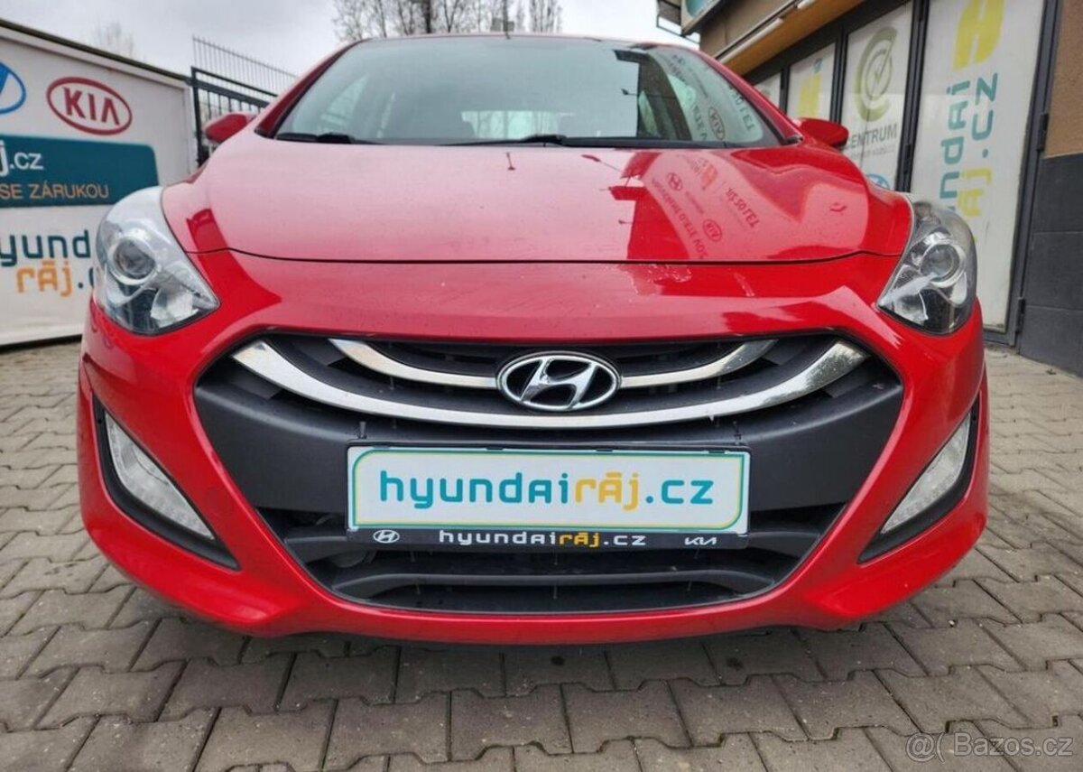 Hyundai i30 1.6-94kw-TOP VÝBAVA