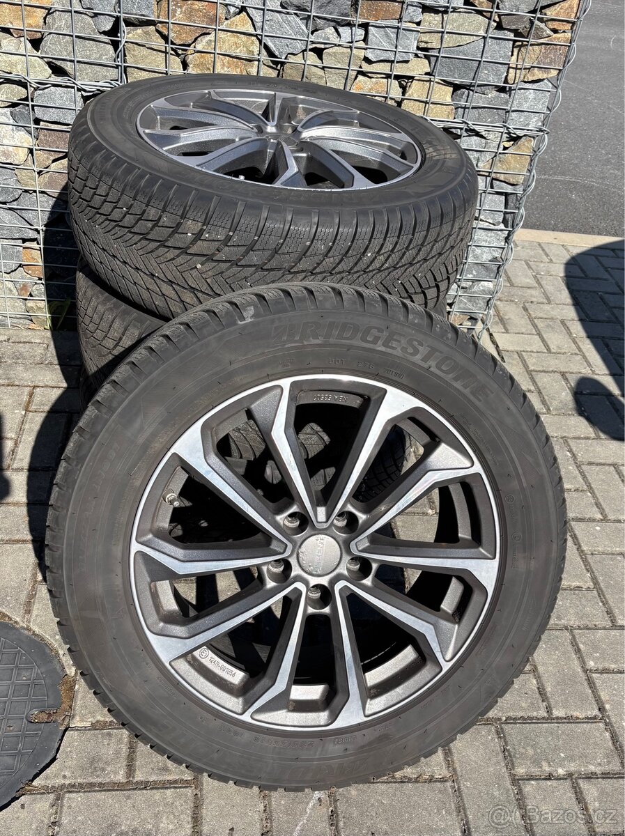 Zimní pneu 235/55 R18 + ALU Kia Sportage