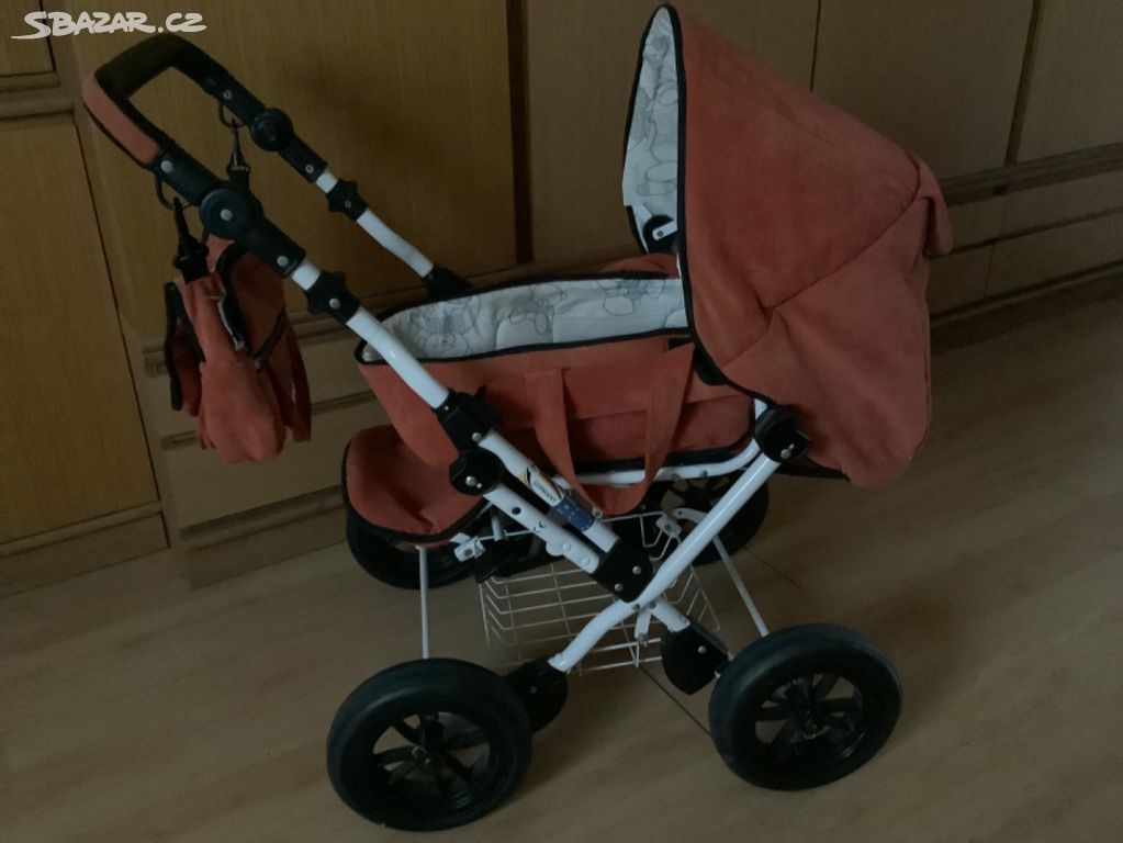 Kočárek Zekiwa pro panenku